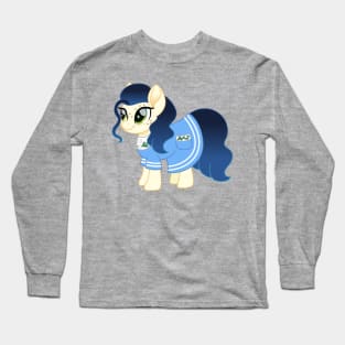 Cindy Sommer pony sleep Long Sleeve T-Shirt